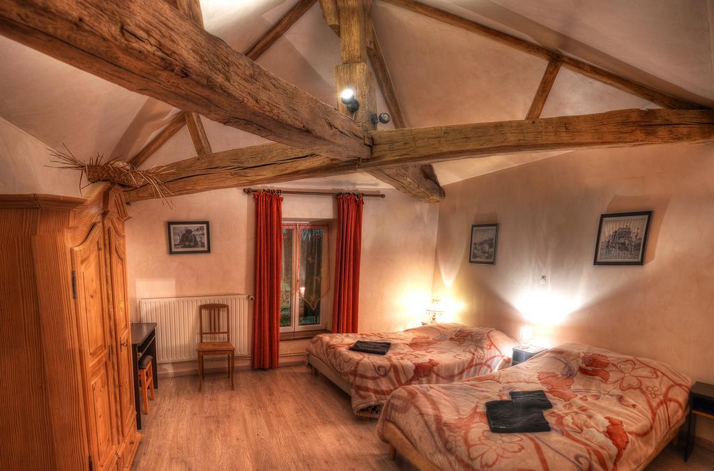 La Ferme Des 3 Suissesses Bed & Breakfast Saint-Paul  Стая снимка