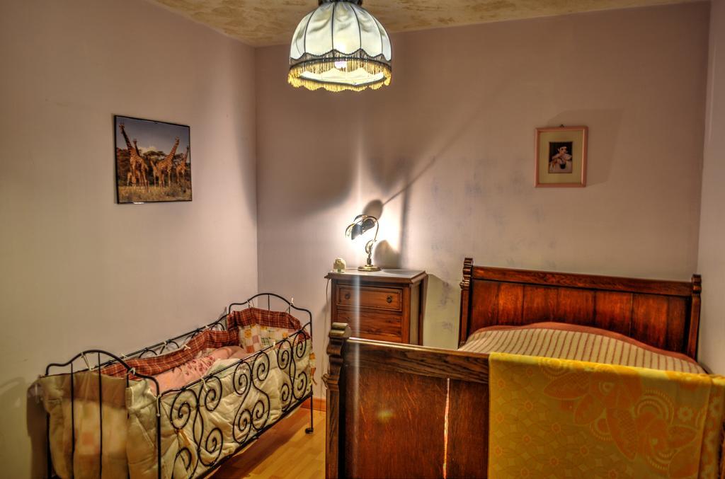 La Ferme Des 3 Suissesses Bed & Breakfast Saint-Paul  Стая снимка