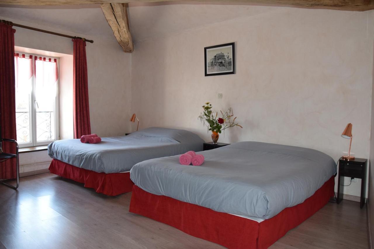 La Ferme Des 3 Suissesses Bed & Breakfast Saint-Paul  Екстериор снимка