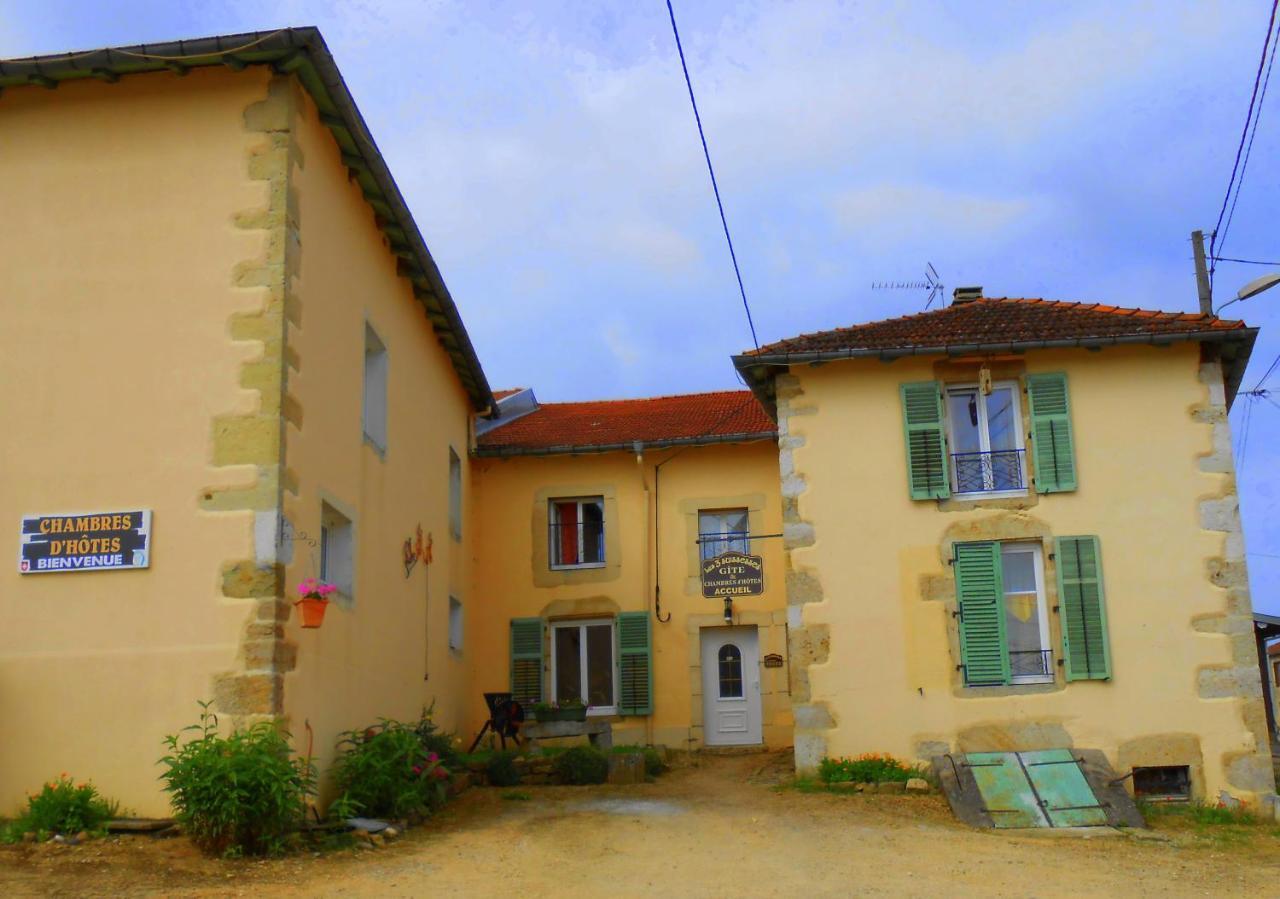 La Ferme Des 3 Suissesses Bed & Breakfast Saint-Paul  Екстериор снимка